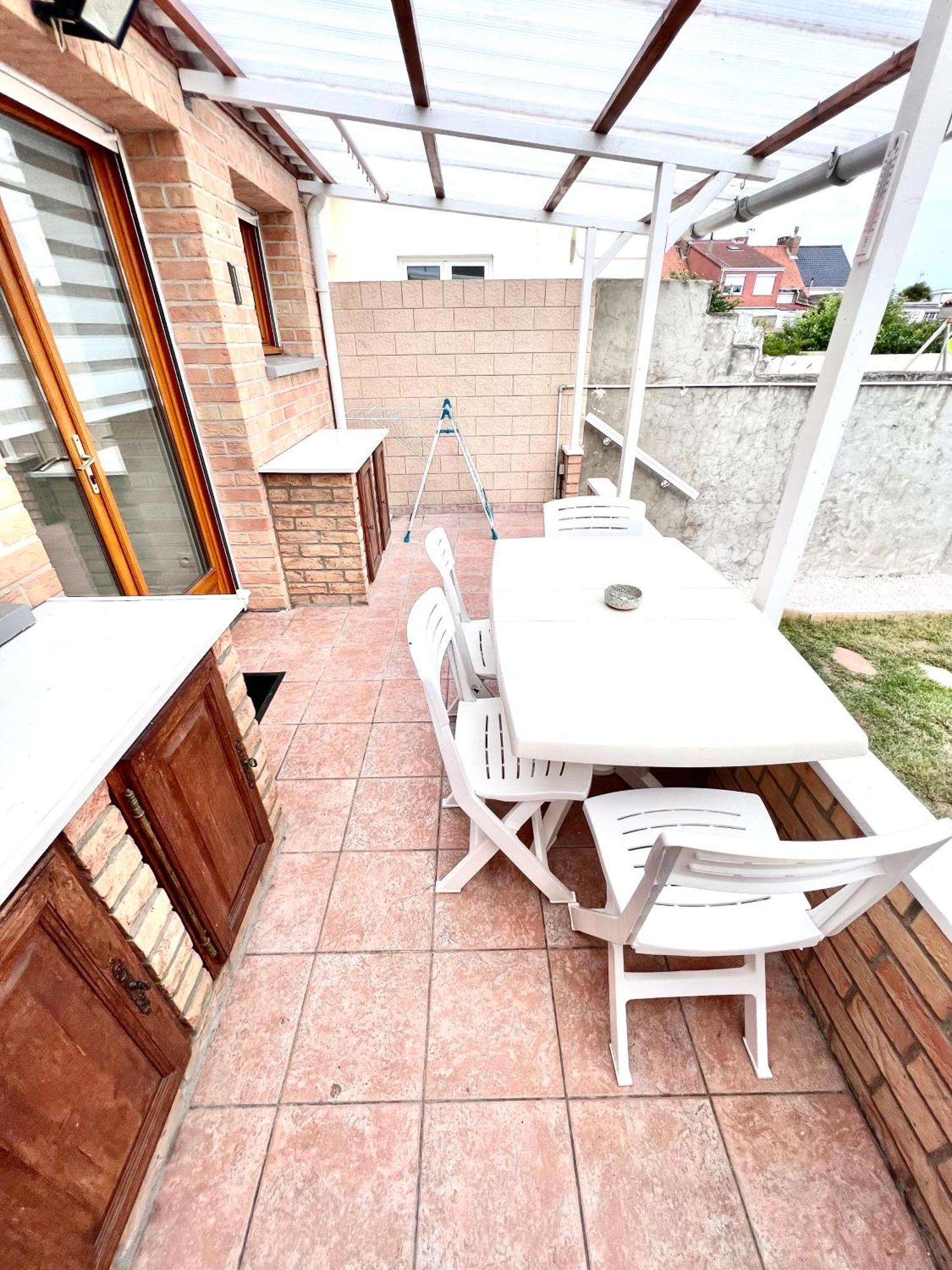 Locathome Grand-Fort-Philippe Exterior foto